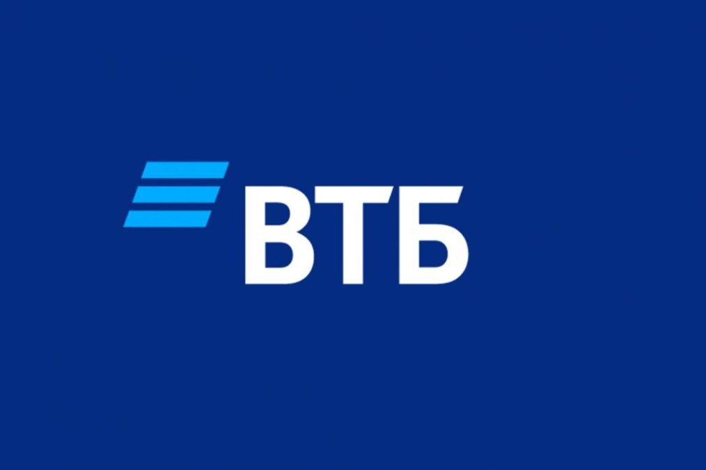 Логотип ВТБ Дебетовая карта - кэшбэк до 3000 руб.